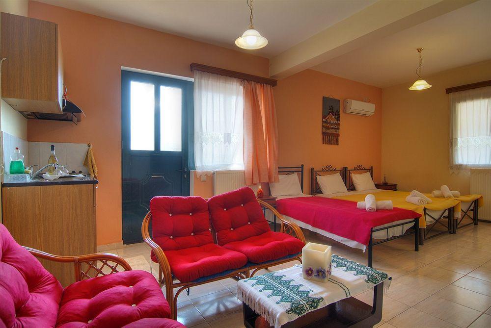 Kelari Studios Amfissa Room photo